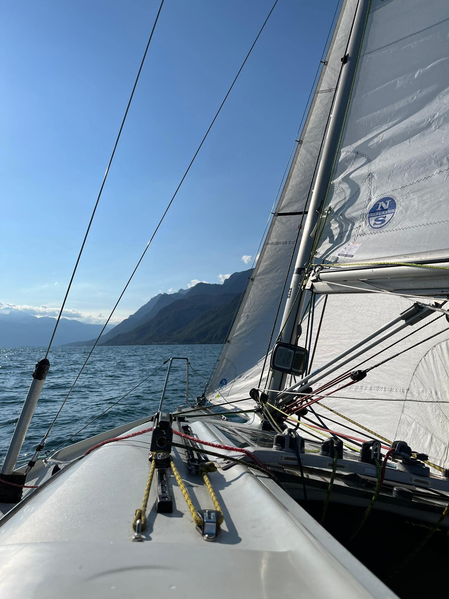 Lire la suite à propos de l’article 5 jours du Léman : Evelin et Aurélie